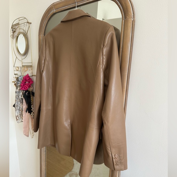 Aritzia Wilfred Memories Blazer - Vegan Leather - Constant Camel - XS- NWOT - Picture 9 of 9